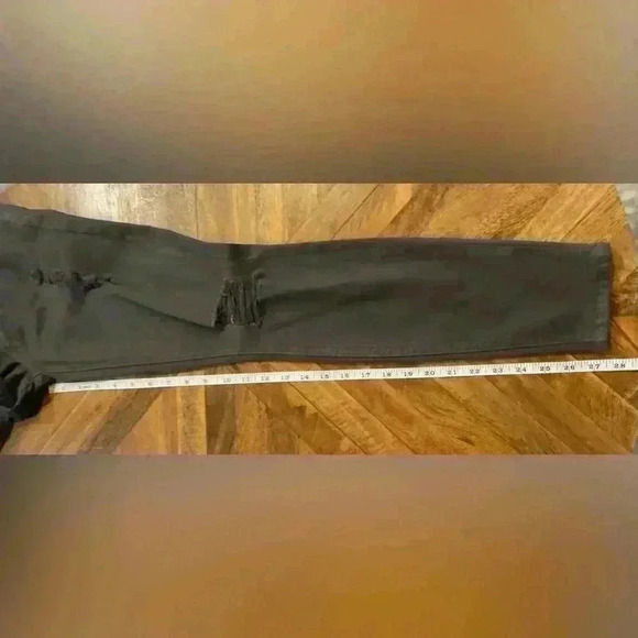 NWT 7 for all mankind grey distressed skinny jeans size 26 - Picture 7 of 7